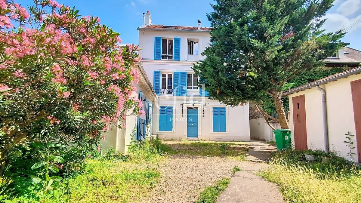 Appartement à ASNIERES-SUR-SEINE