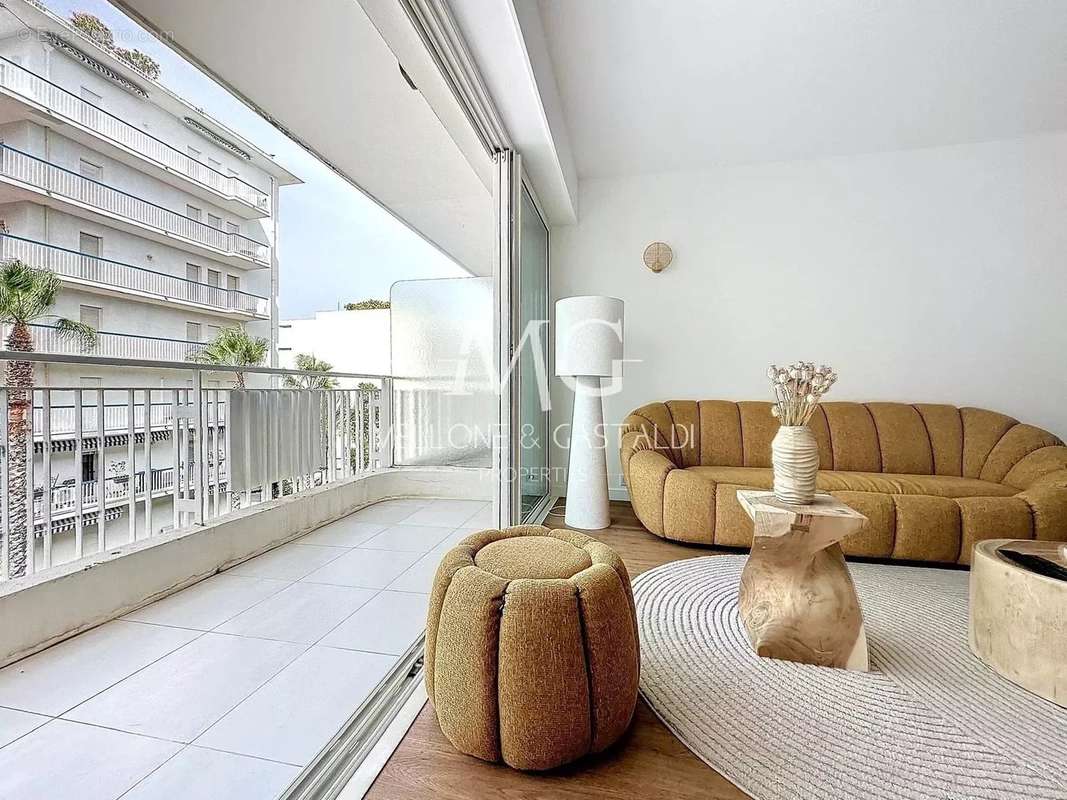 Appartement à CANNES