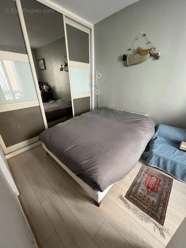 Appartement à PARIS-19E