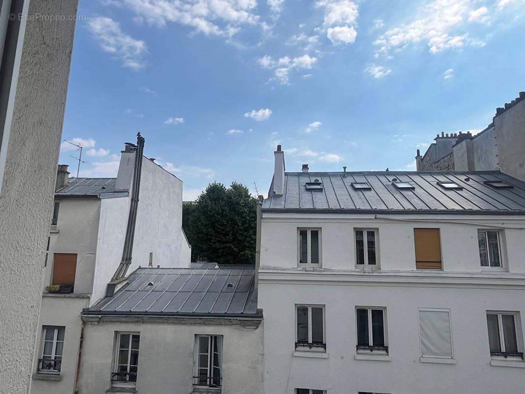 Appartement à PARIS-10E