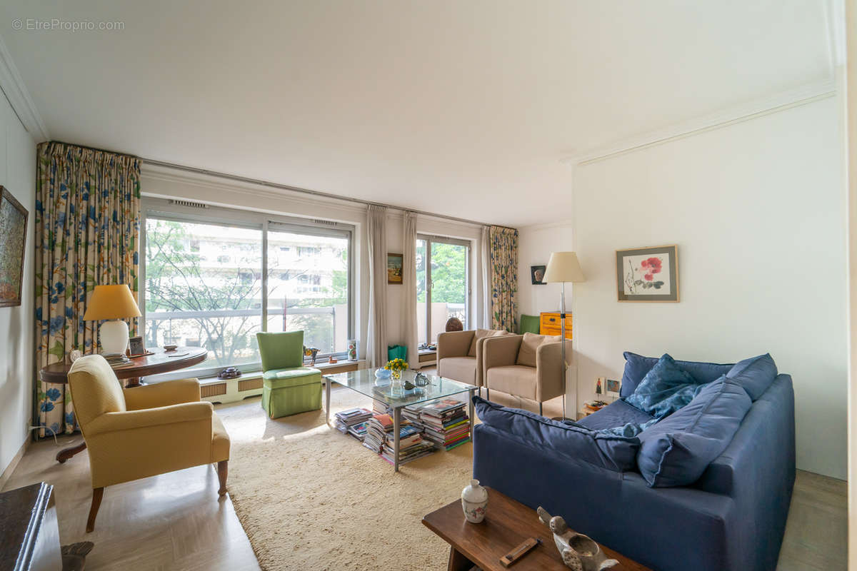 Appartement à PARIS-12E