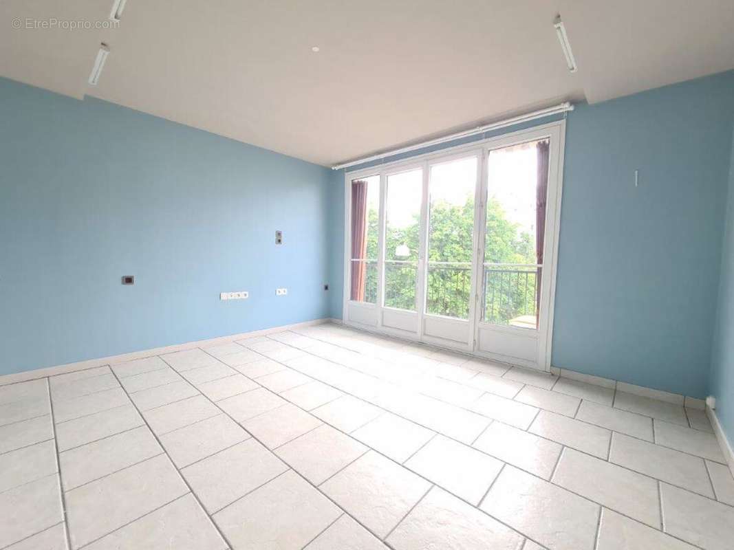 Appartement à JOUE-LES-TOURS