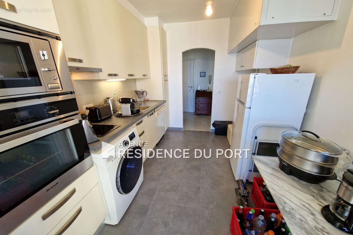 Appartement à MANDELIEU-LA-NAPOULE