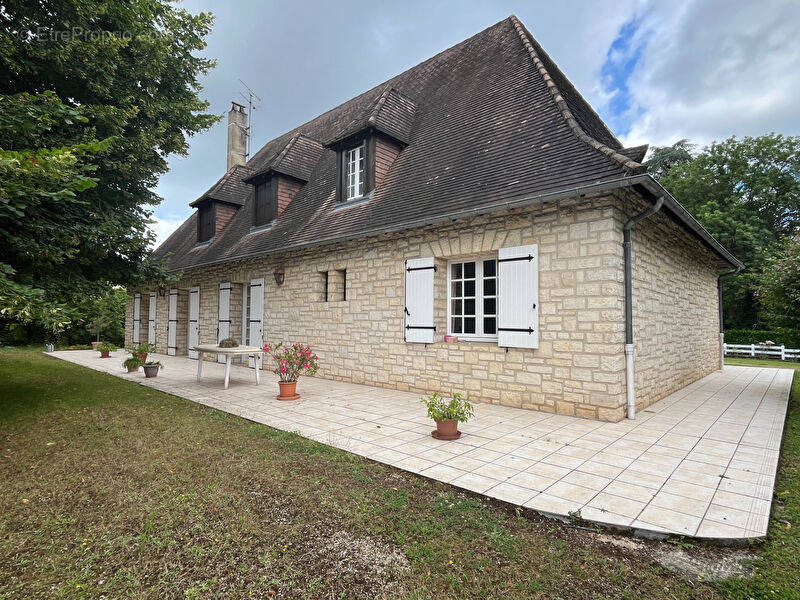 Maison à PERIGUEUX