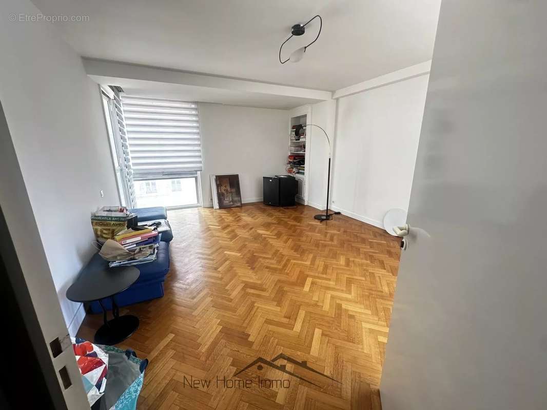 Appartement à MARSEILLE-6E