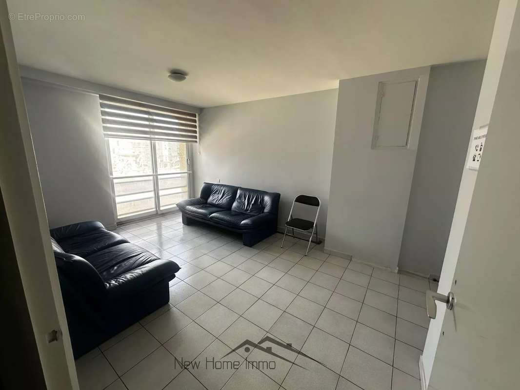 Appartement à MARSEILLE-6E