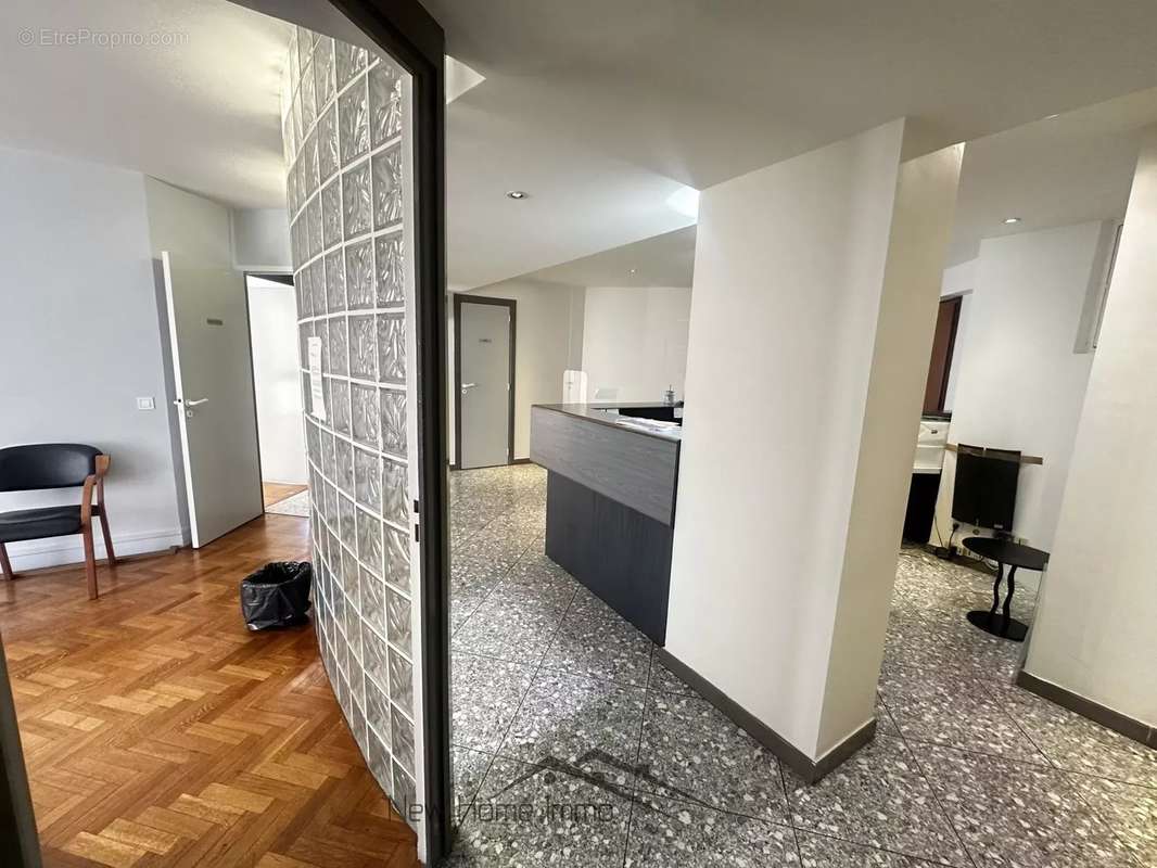 Appartement à MARSEILLE-6E