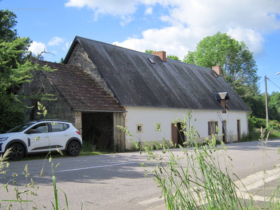   - Maison à AIX