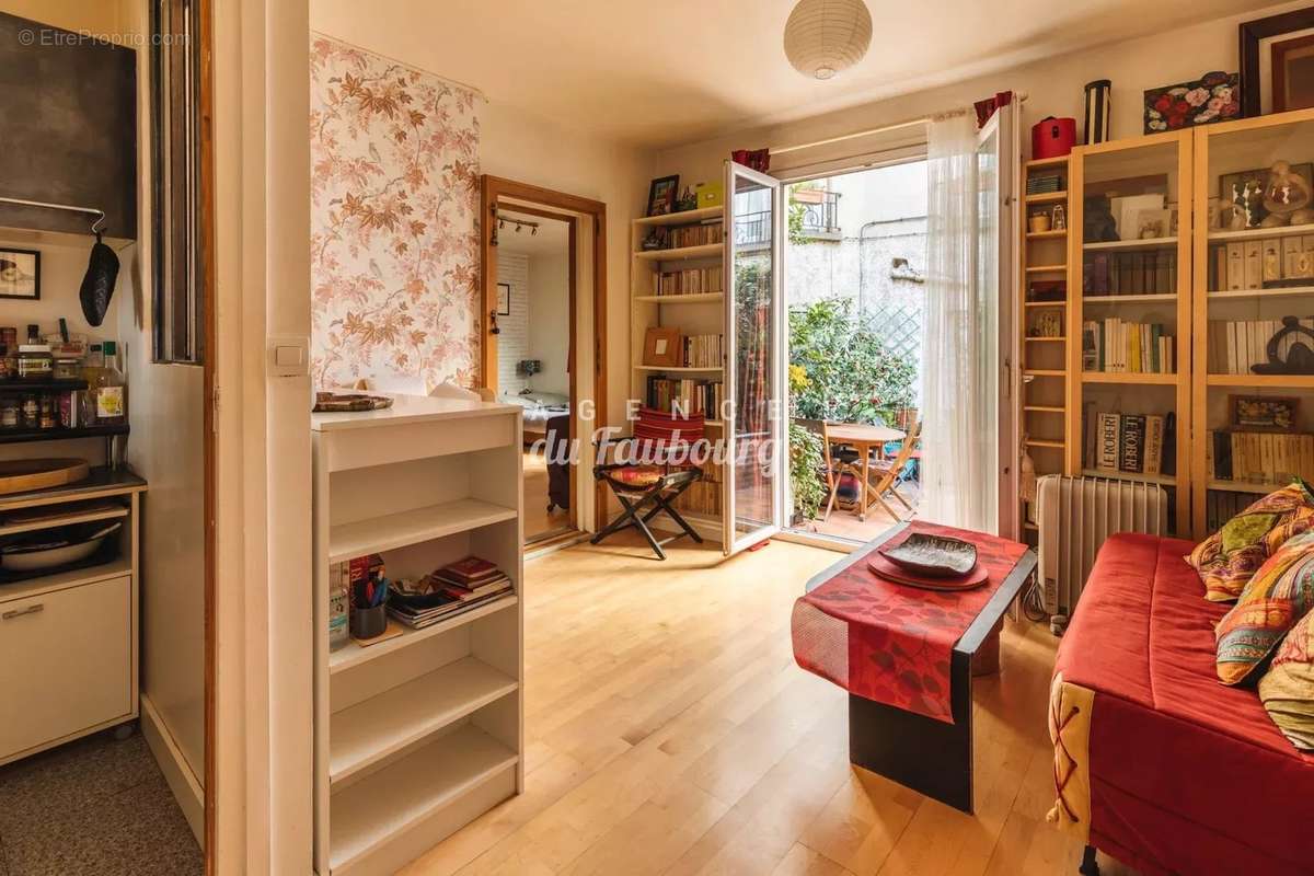 Appartement à PARIS-11E