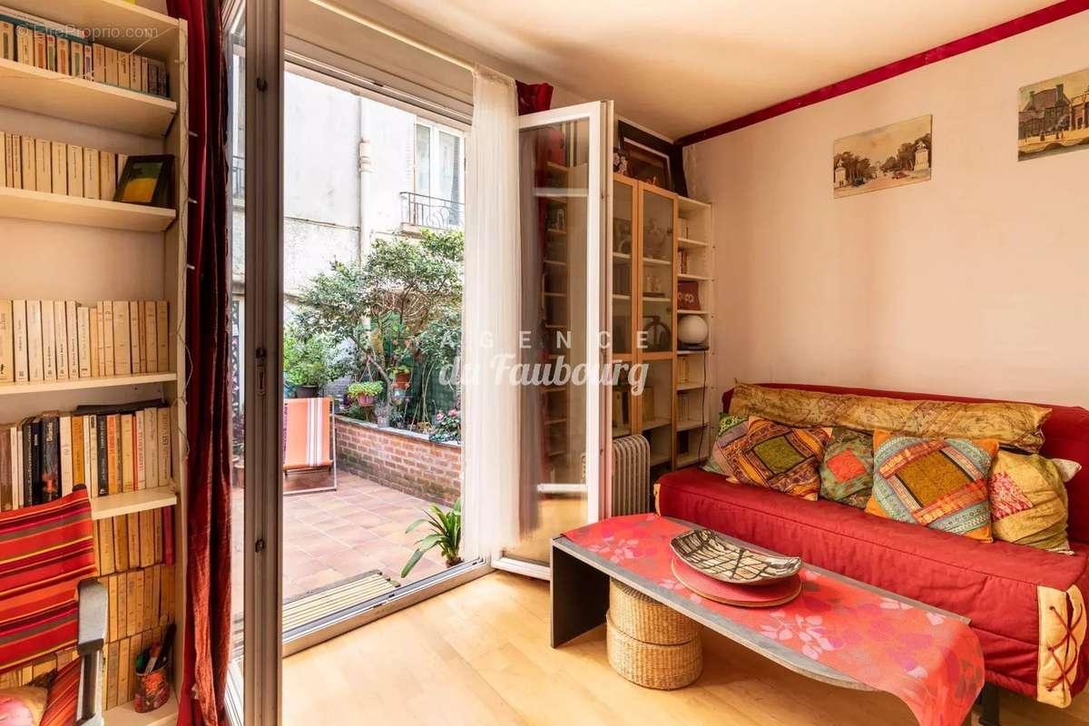 Appartement à PARIS-11E