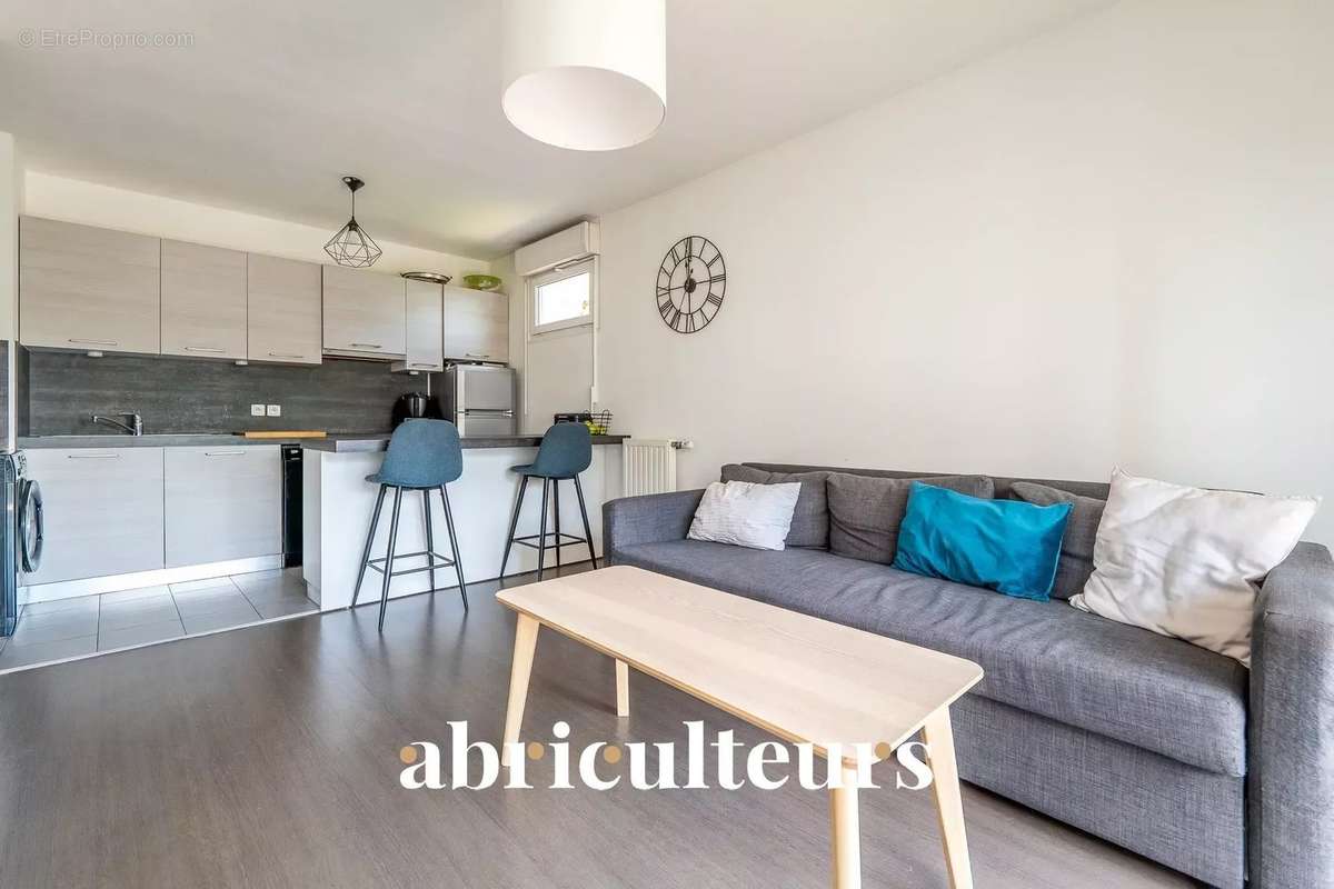 Appartement à AULNAY-SOUS-BOIS