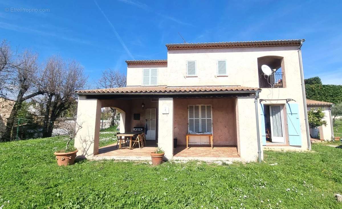 Maison à VILLENEUVE-LOUBET