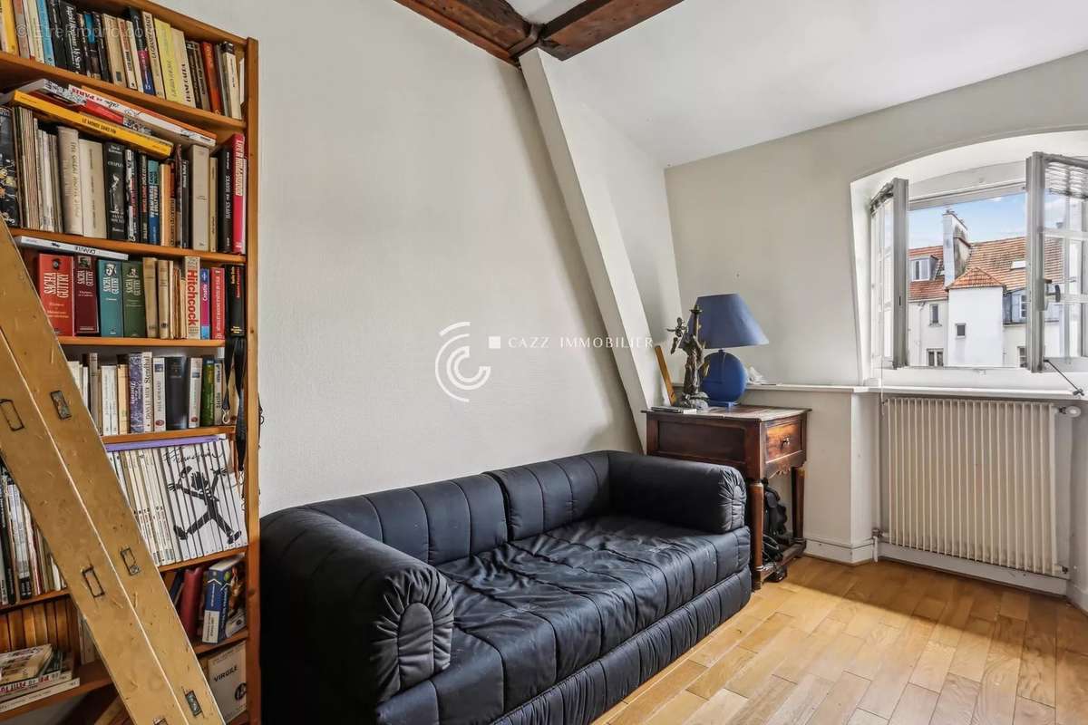 Appartement à PARIS-11E