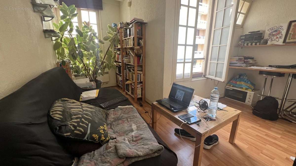 Appartement à PARIS-19E