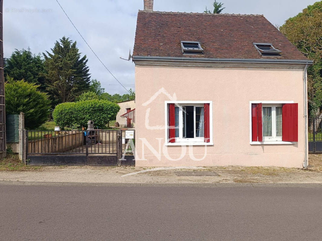 Maison à CLOYES-SUR-LE-LOIR