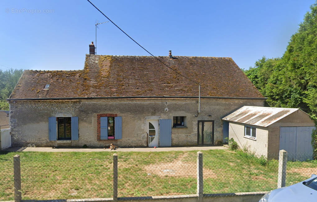 Maison à CLOYES-SUR-LE-LOIR