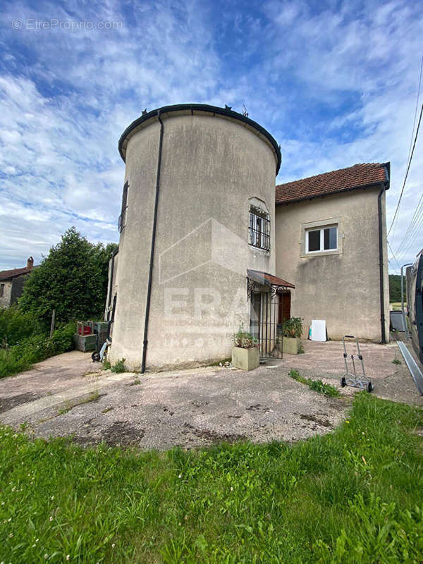 Maison à MAILLEY-ET-CHAZELOT