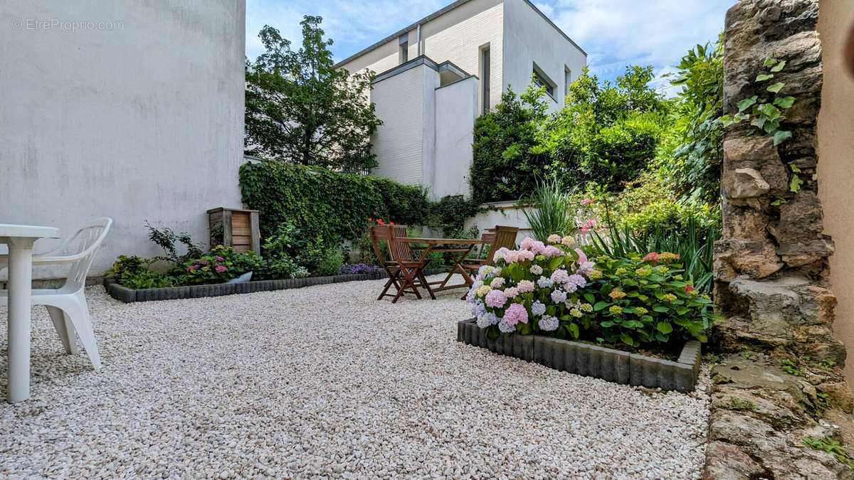 Appartement à SAINT-DENIS