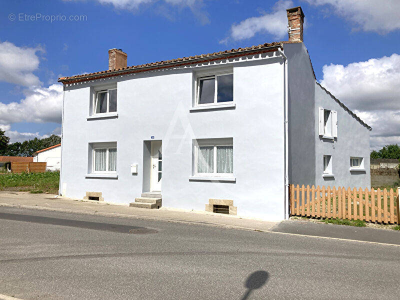 Maison à MARTINET