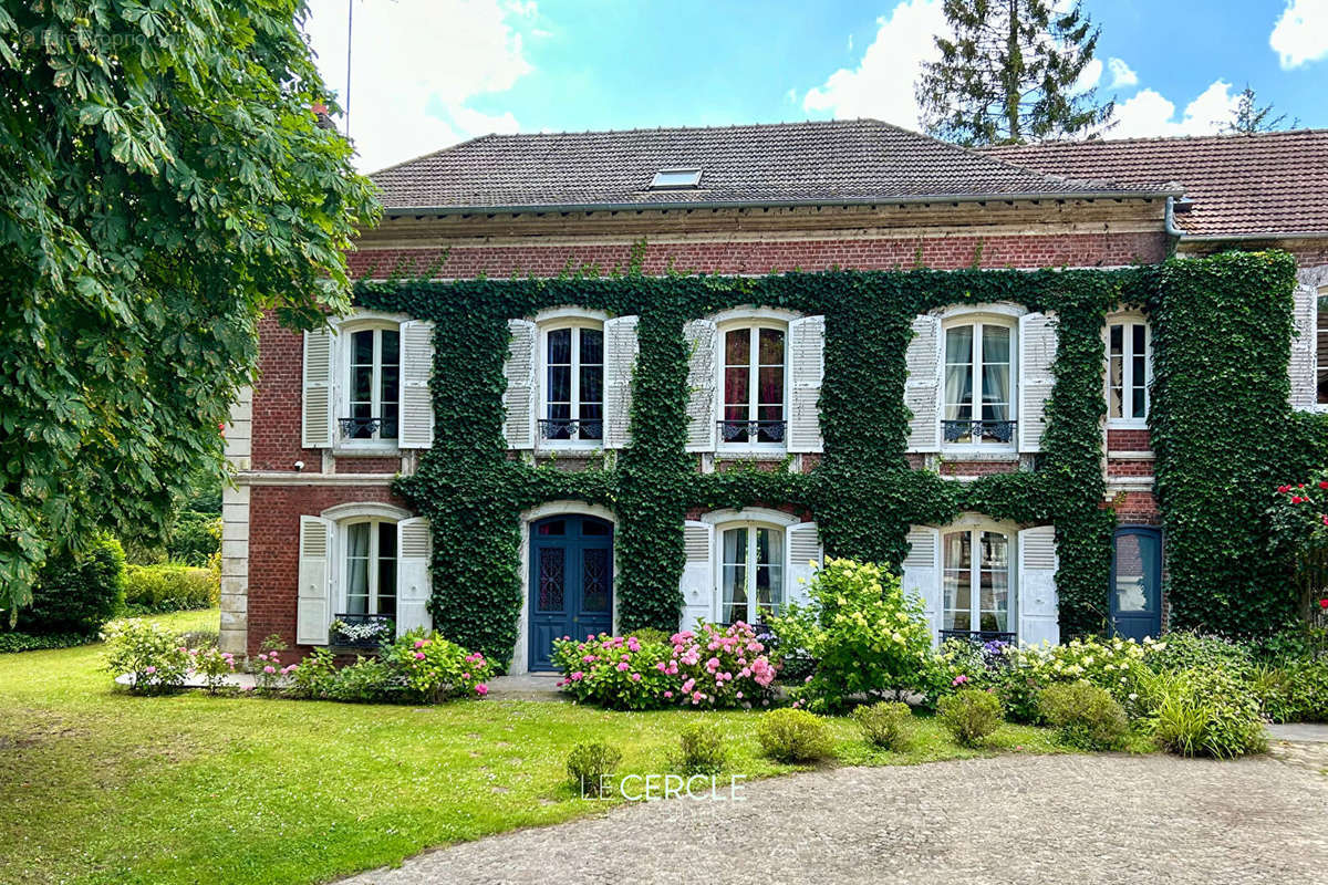 Maison à LES AGEUX