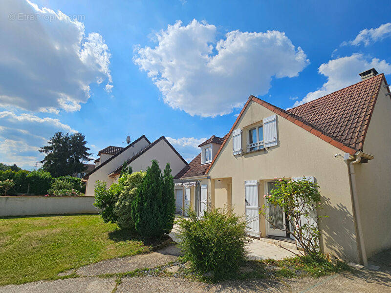 Maison à VILLEBON-SUR-YVETTE