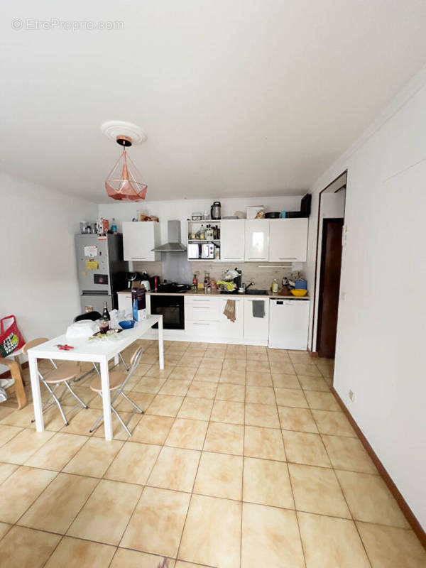 Appartement à LA COURNEUVE