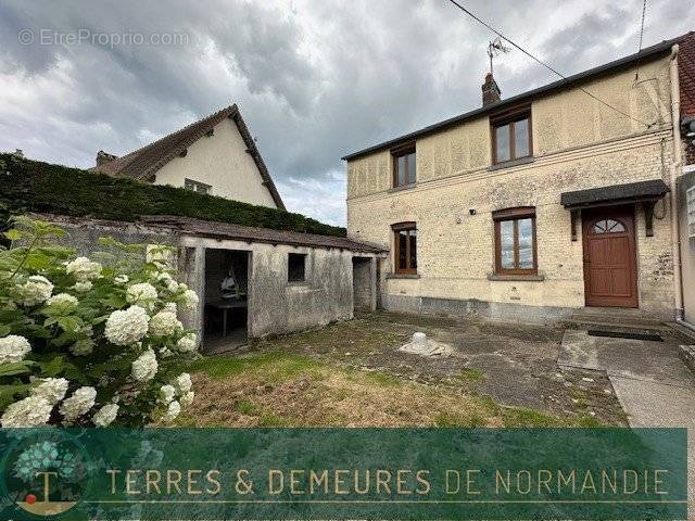 Maison à BELLEVILLE-SUR-MER