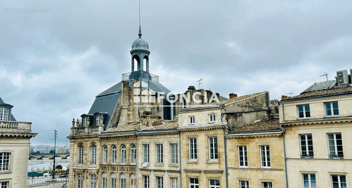 Appartement à BORDEAUX