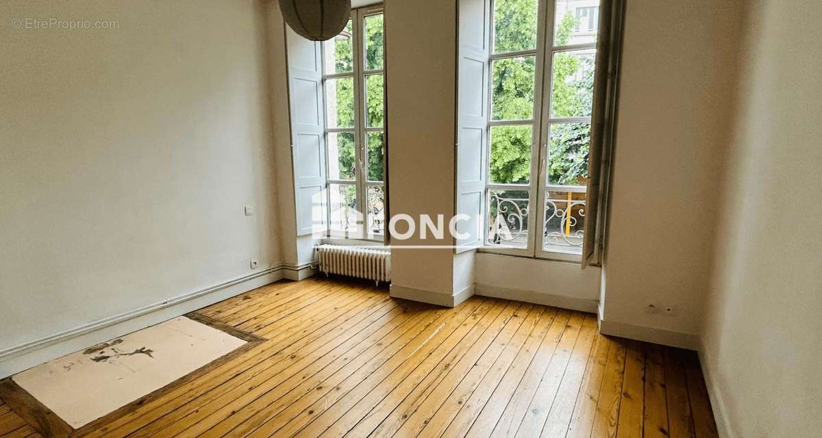 Appartement à BORDEAUX