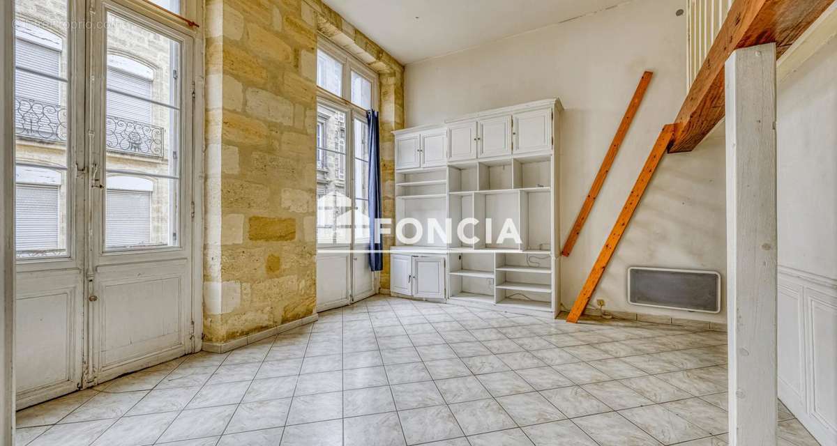 Appartement à BORDEAUX