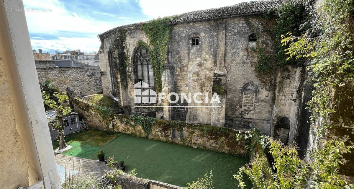 Appartement à BORDEAUX