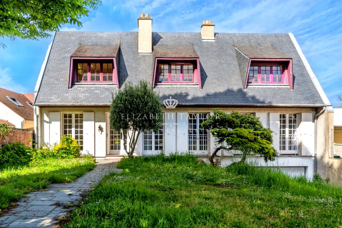 Maison à CHAMBOURCY