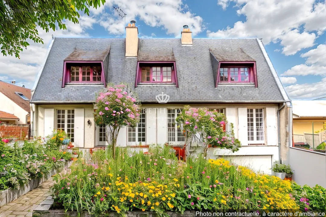 Maison à CHAMBOURCY