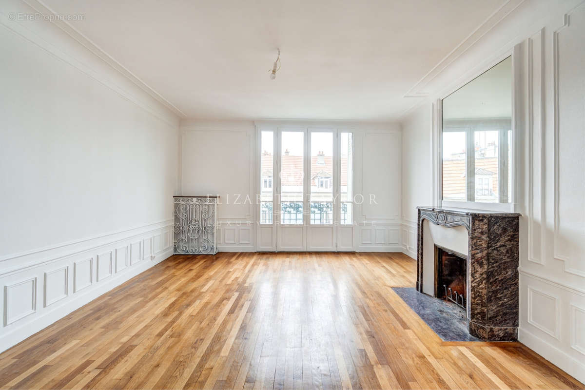 Appartement à SAINT-GERMAIN-EN-LAYE