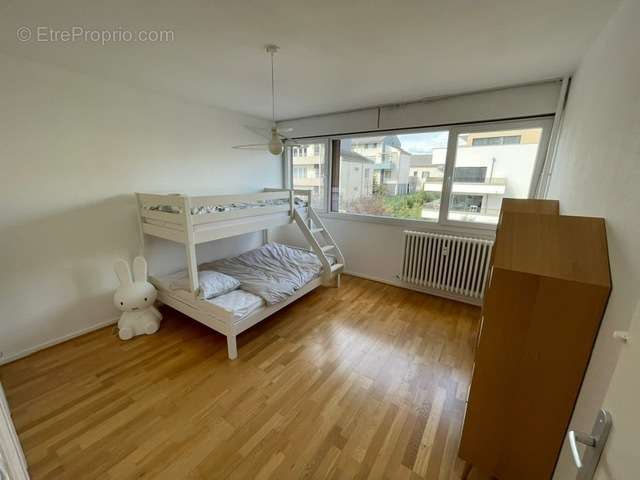 chambre 1 - Appartement à GAILLARD