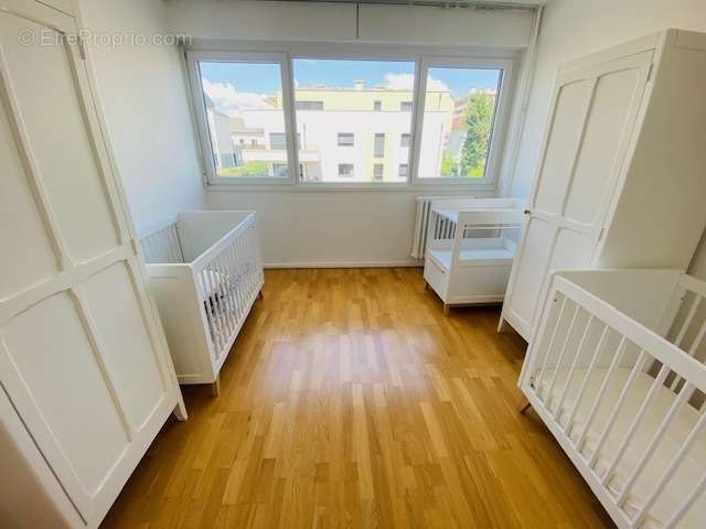 chambre 2 - Appartement à GAILLARD