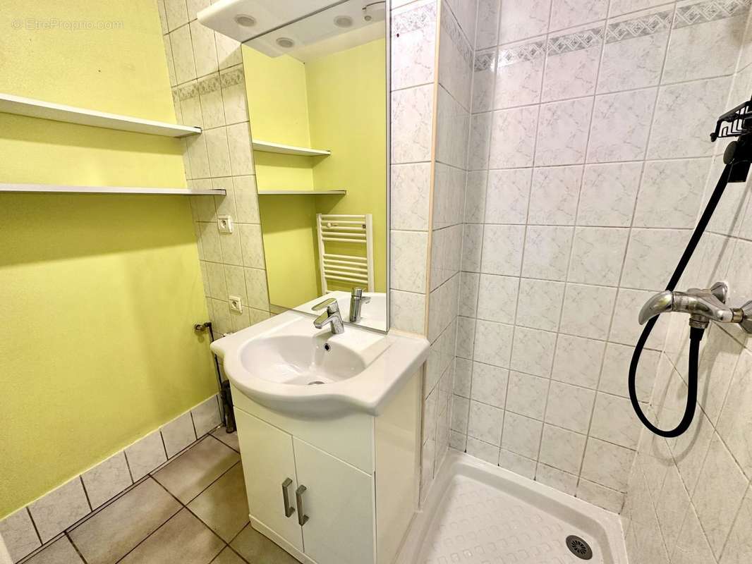 Appartement à BARBERAZ