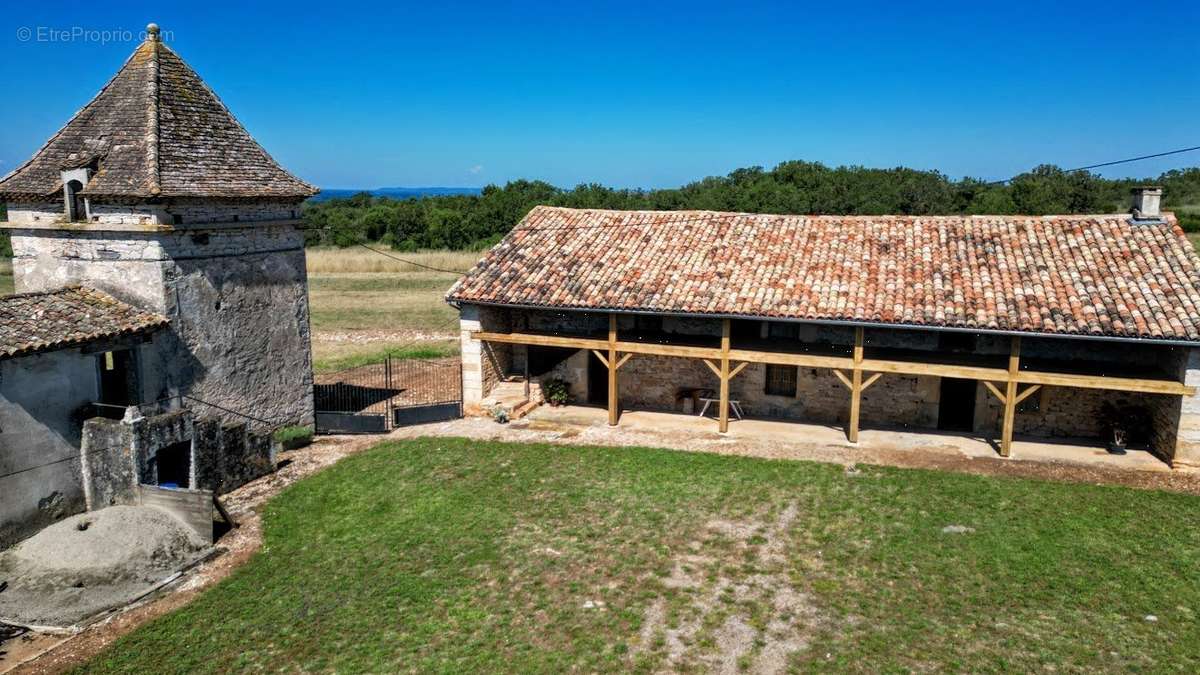 Maison à BRUNIQUEL