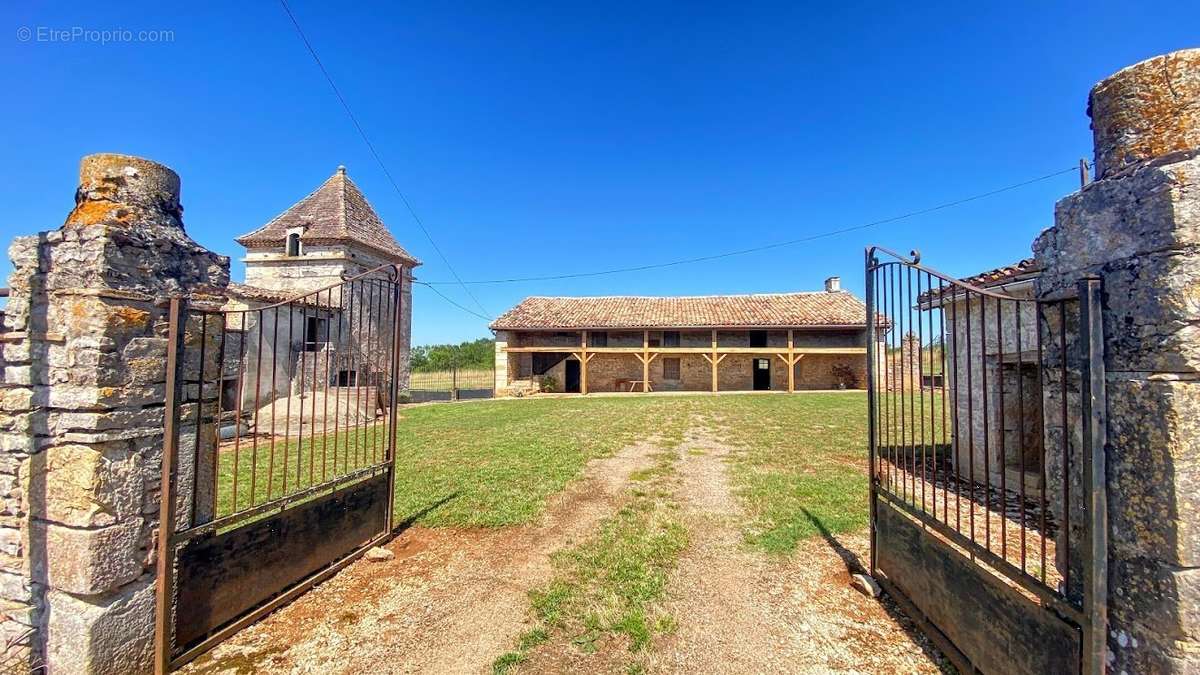 Maison à BRUNIQUEL