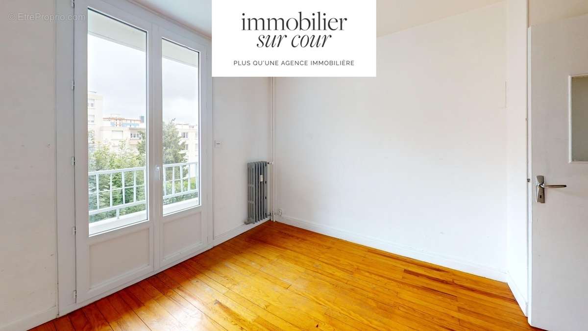 Appartement à SAINT-ETIENNE