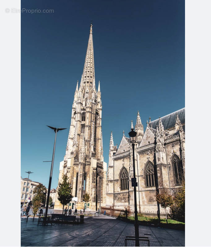 Appartement à BORDEAUX