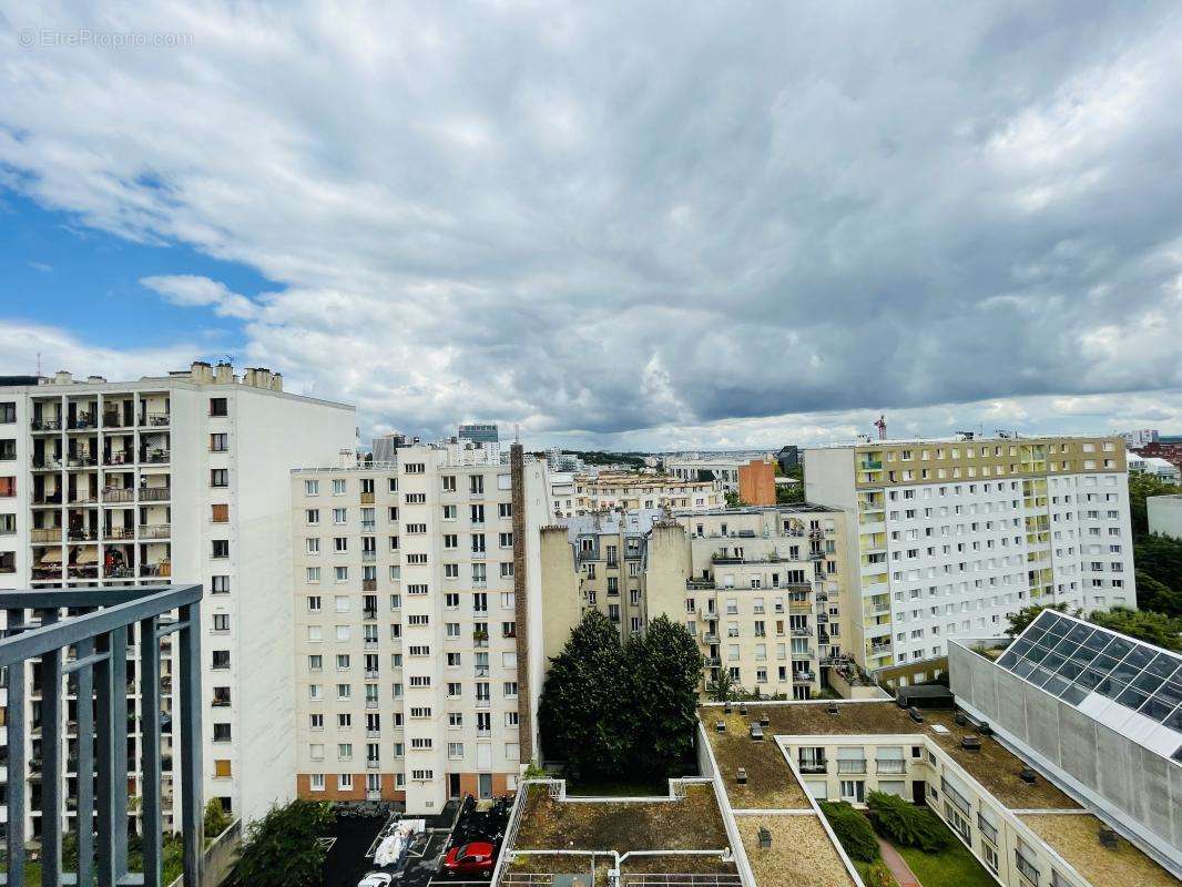 Appartement à PARIS-20E