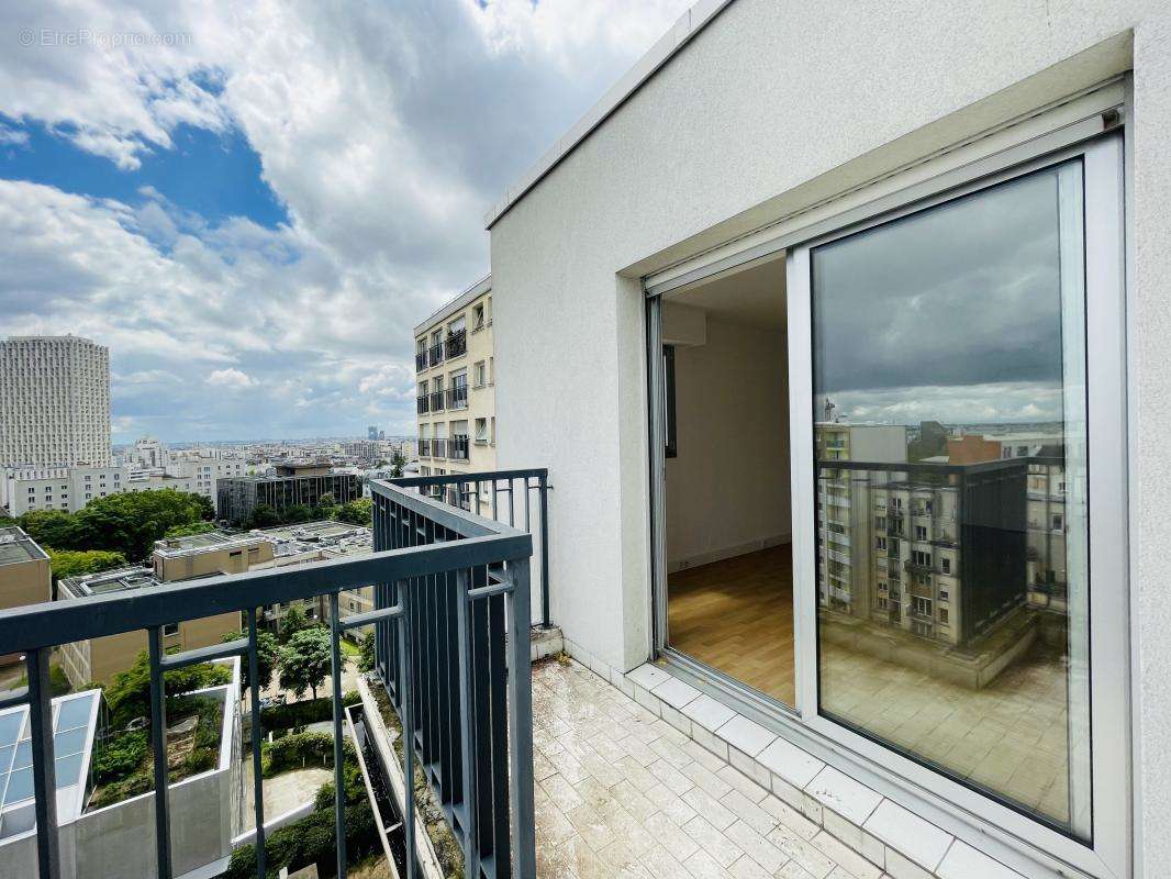 Appartement à PARIS-20E