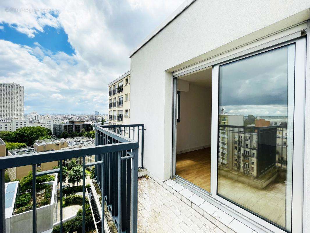 Appartement à PARIS-20E