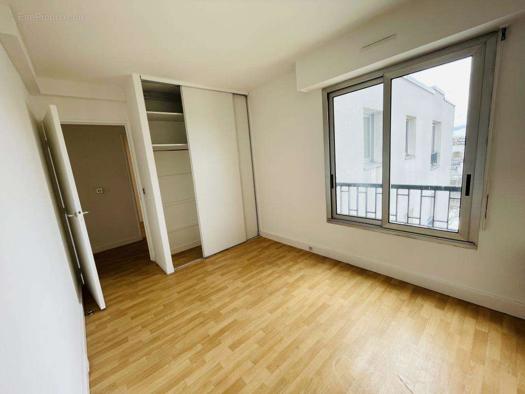 Appartement à PARIS-20E