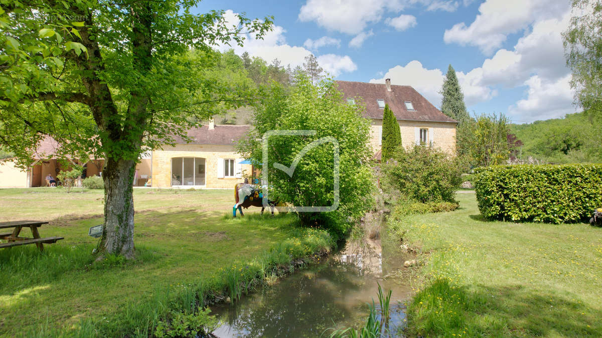 Maison à LE BUGUE