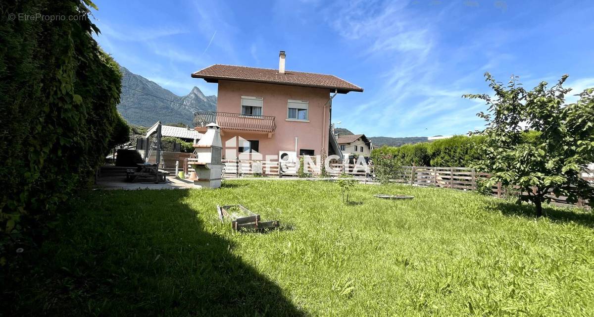 Maison à ALBERTVILLE