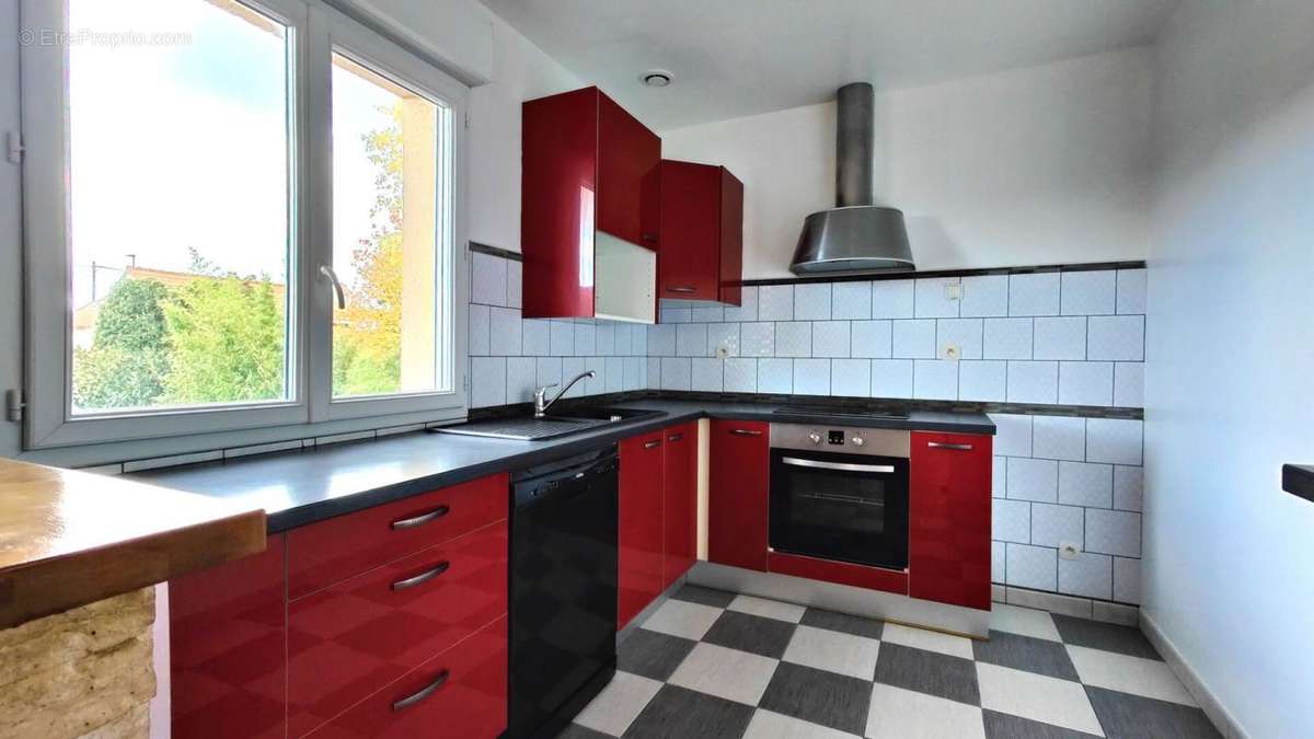 Appartement à VAIRES-SUR-MARNE