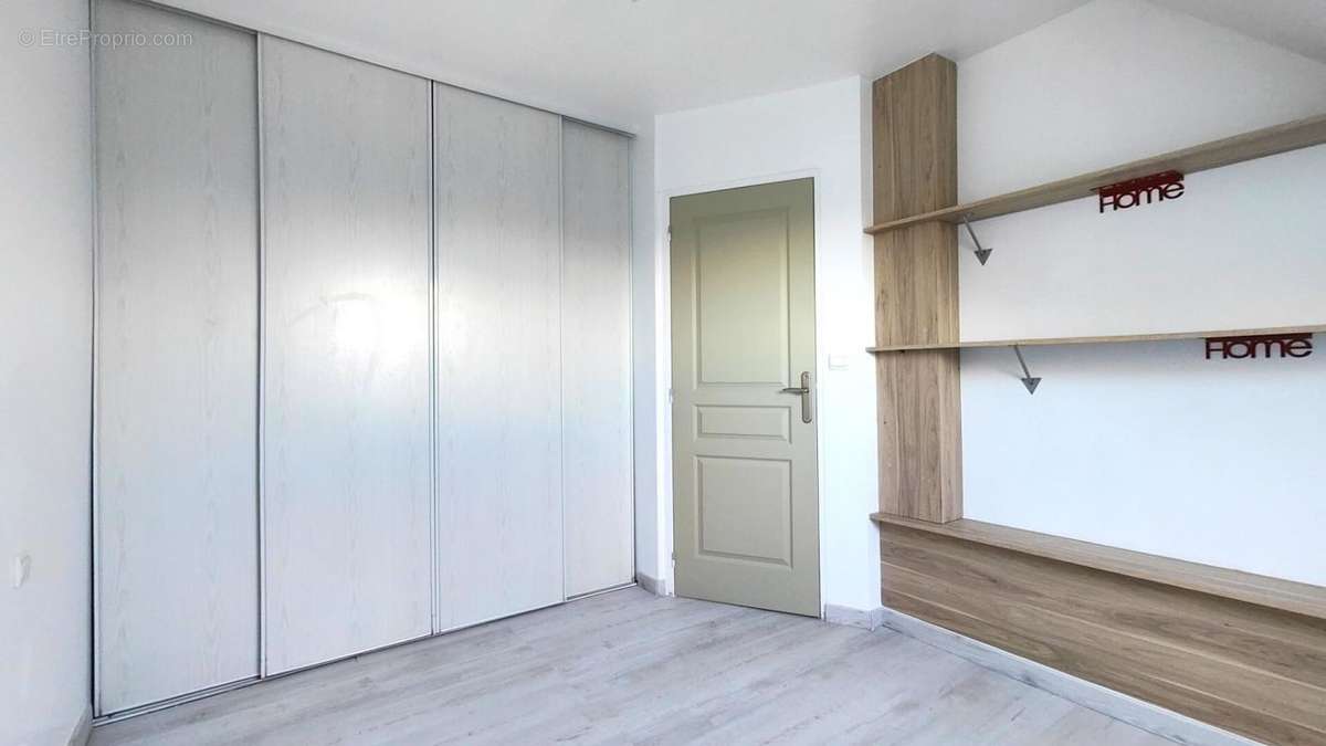 Appartement à VAIRES-SUR-MARNE