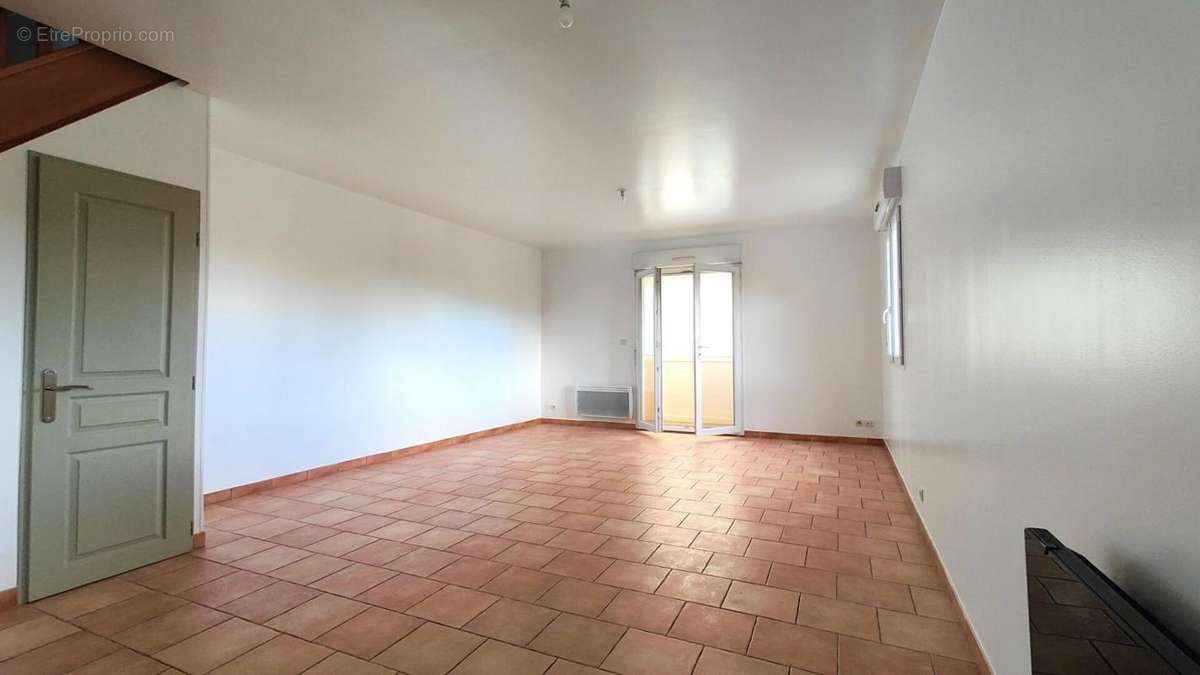 Appartement à VAIRES-SUR-MARNE